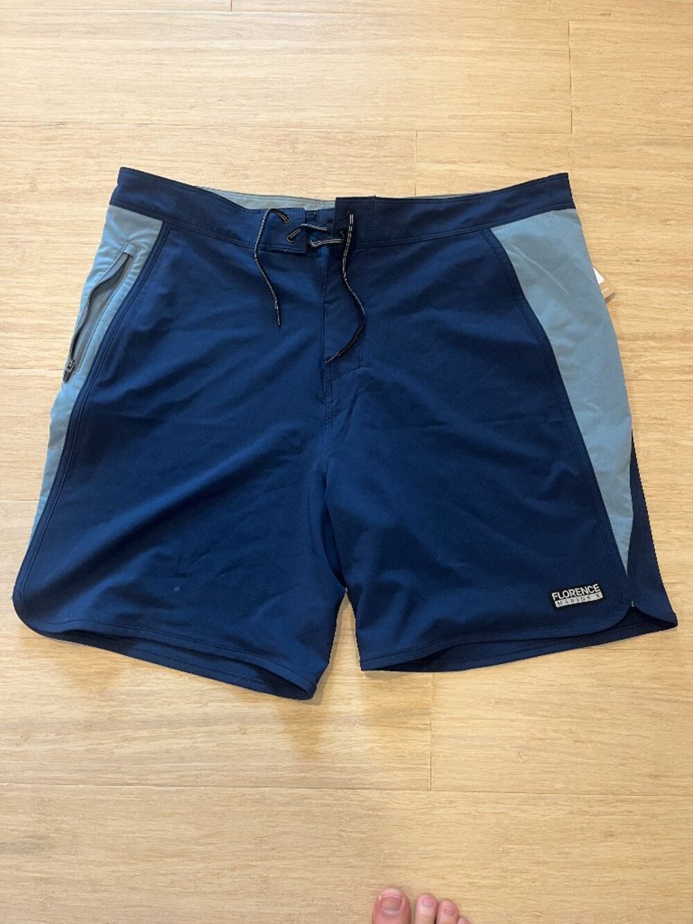 Florence Marine X Block Boardshort size 34 - Brand New With Tags